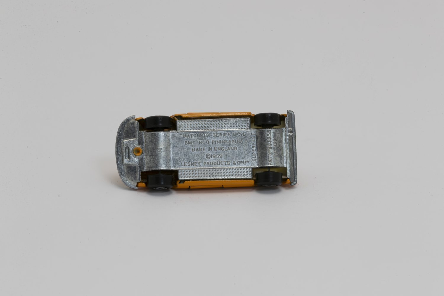 BMC 1800 Pininfarina - baseplate